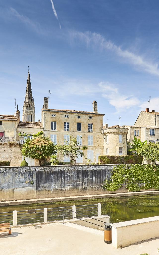 Fontenay-le-Comte - patrimoine - rivière Vendée