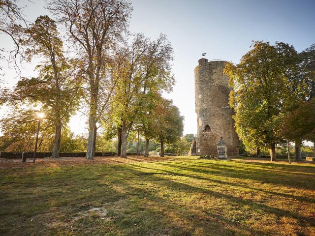 Vouvant patrimoine - tour Mélusine