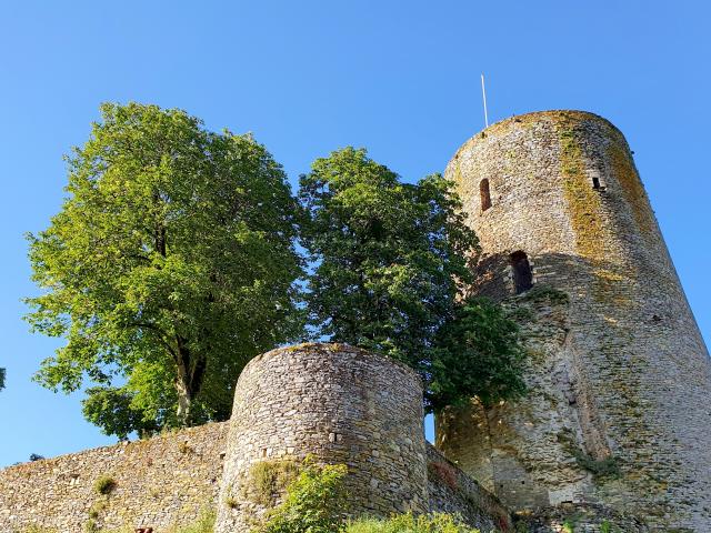 Vouvant patrimoine - tour Mélusine