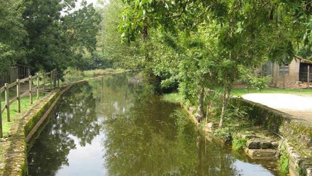 Maison De La Meunerie 85240 Nieul Sur L Autise rivière