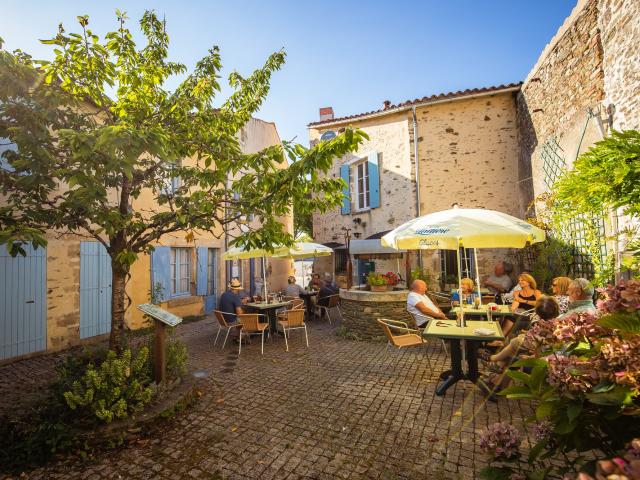 Restaurant cour du Miracle Vouvant