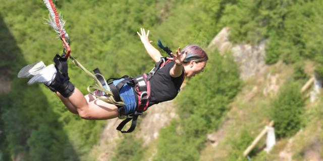 Saut à l'élastique